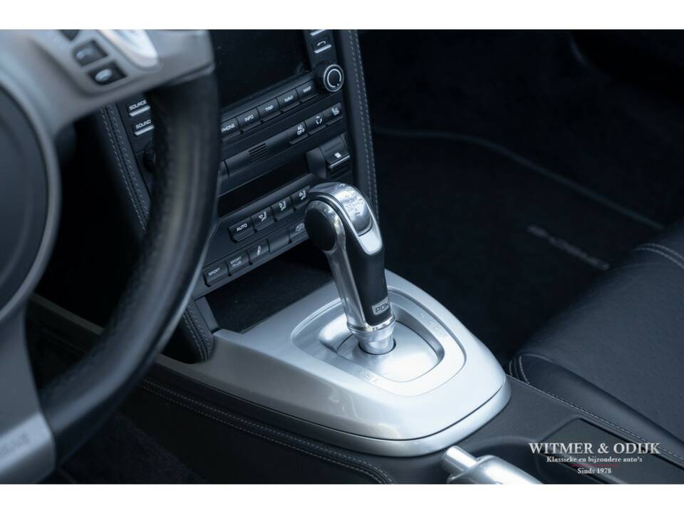 Image 10/37 of Porsche 911 Carrera 4S (2009)