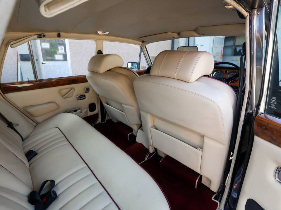 Immagine 101/196 di Bentley T 2 (1978)