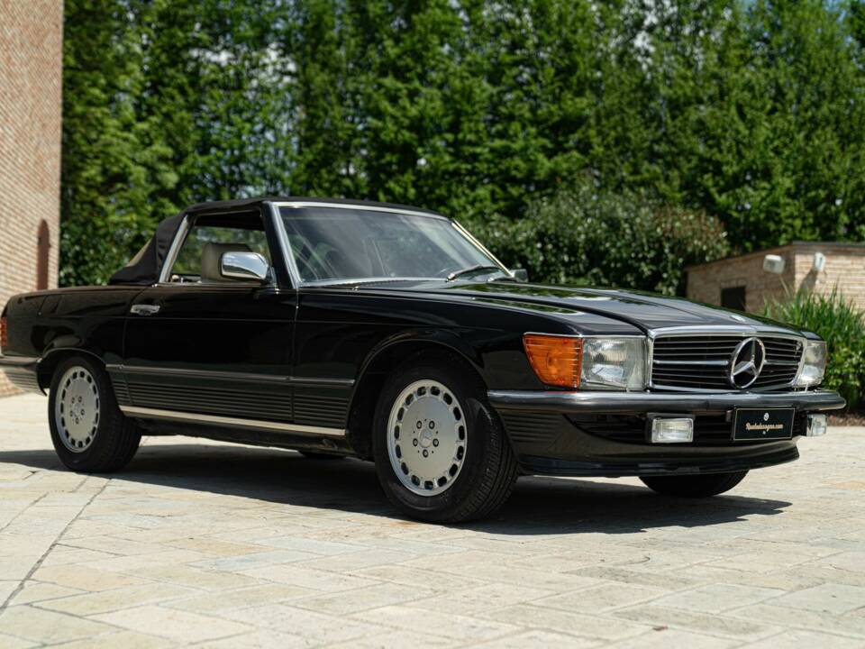 Image 11/50 of Mercedes-Benz 300 SL (1986)