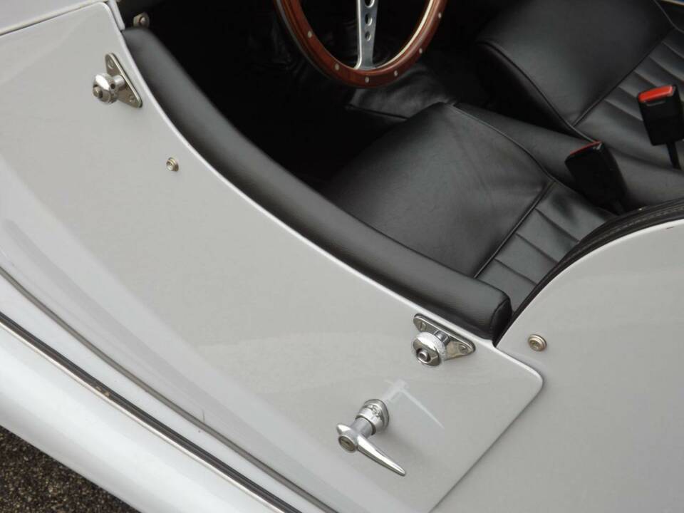 Immagine 23/50 di Morgan 4/4 1600 (1985)