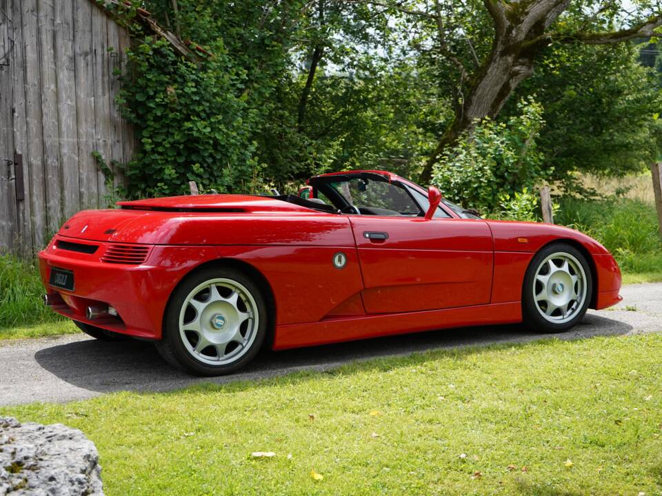 Imagen 26/44 de De Tomaso Guarà Spyder (1996)