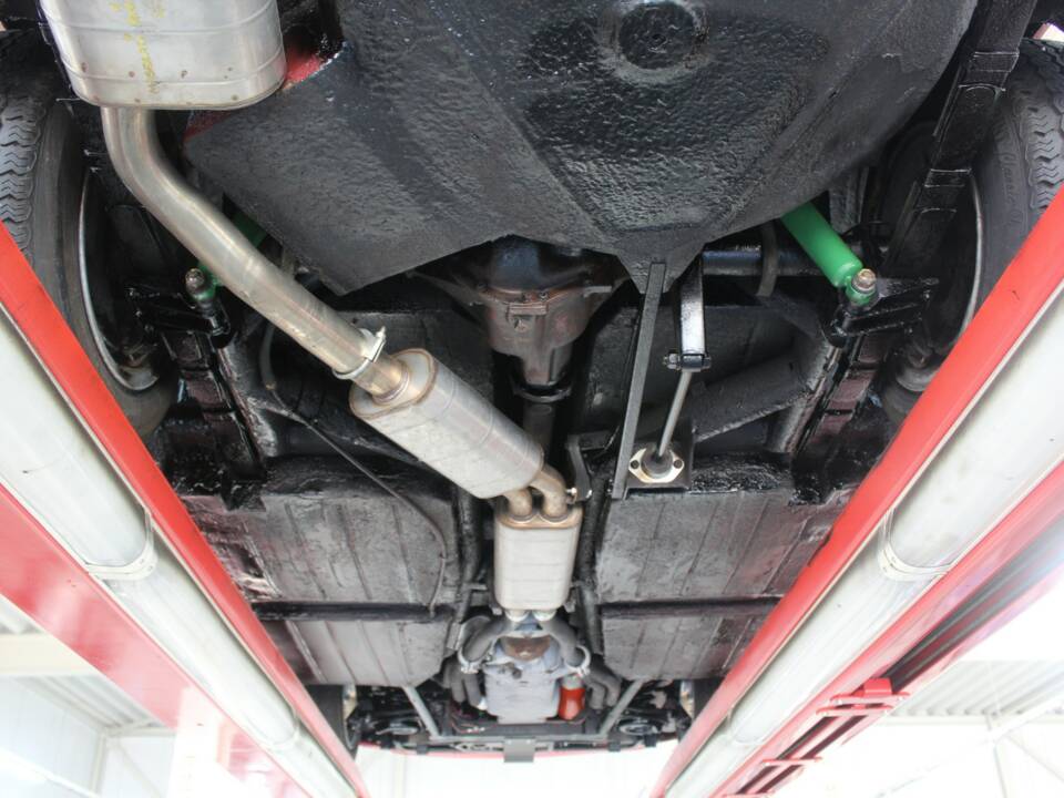 Image 10/50 de Maserati Ghibli SS (1969)