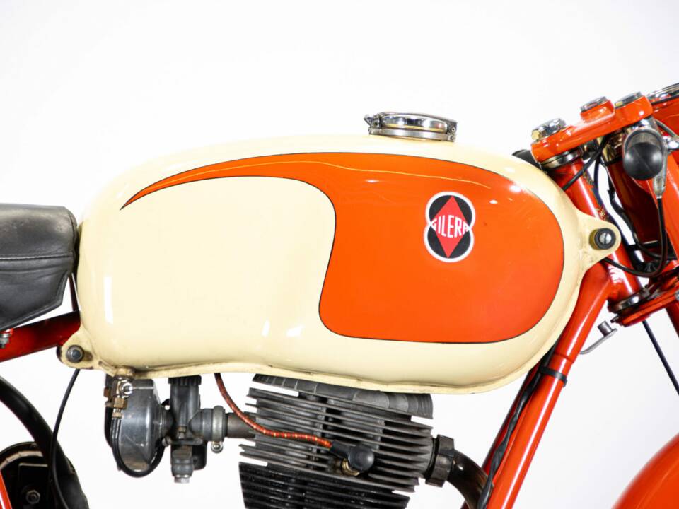 Bild 31/50 von Gilera 175 Sport (1956)