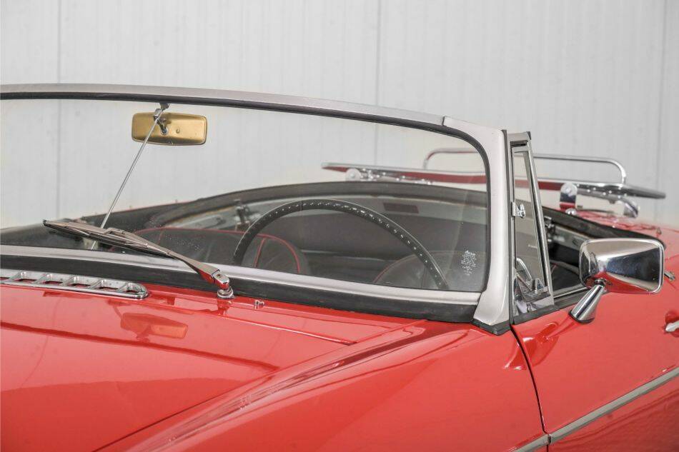 Imagen 54/82 de MG MGB (1967)