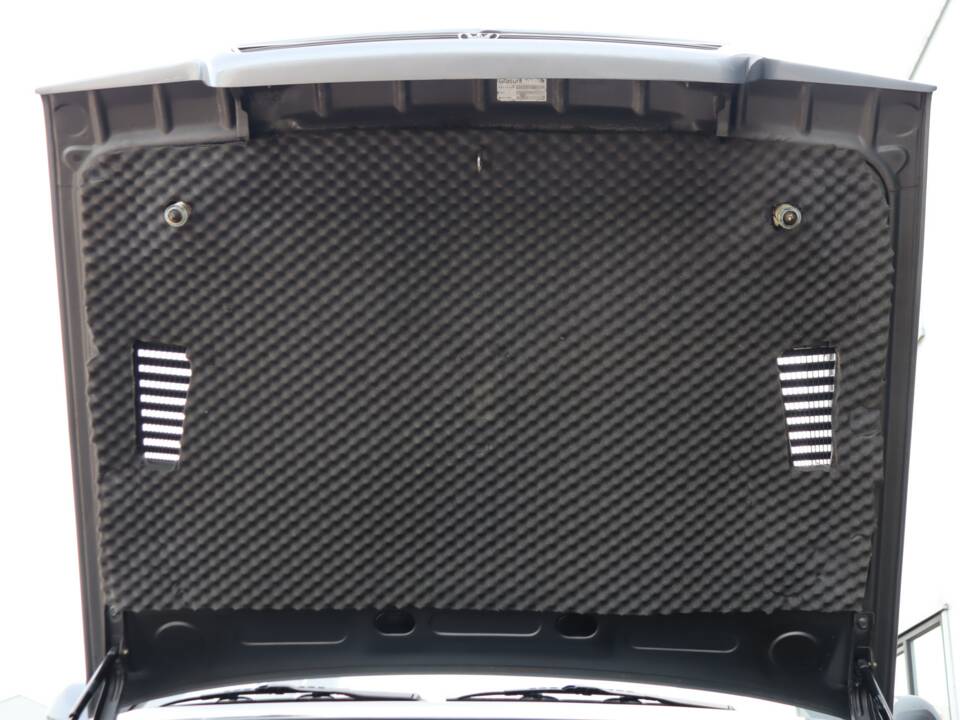 Bild 42/50 von Maserati Ghibli 2.0 (1995)