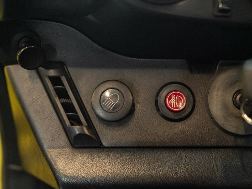 Image 36/50 of Porsche 911 Carrera 2.7 (1975)