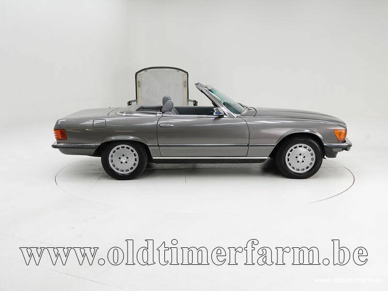 Imagen 6/15 de Mercedes-Benz 280 SL (1984)