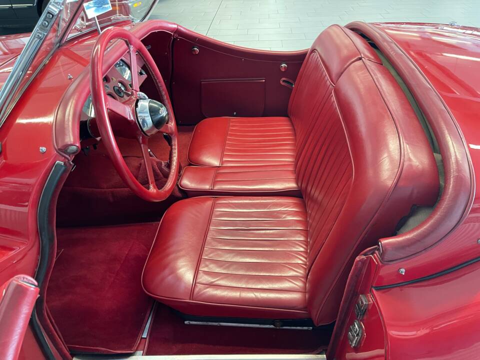 Afbeelding 14/14 van Jaguar XK 120 OTS (1951)