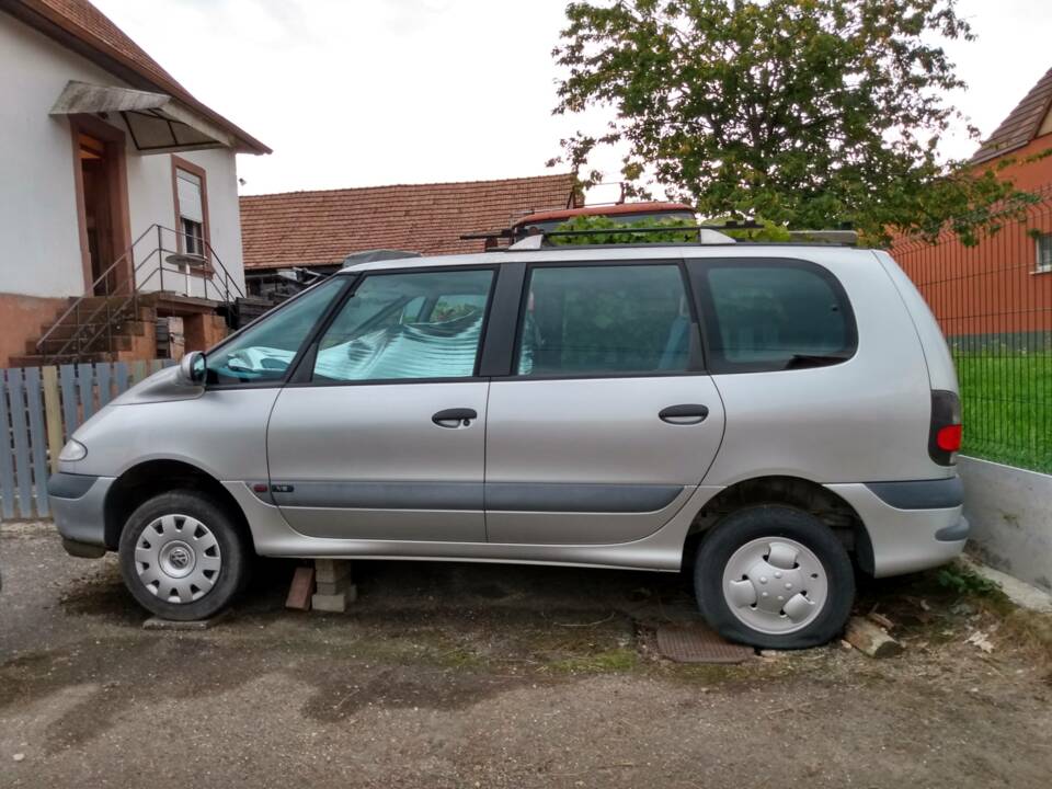 Image 4/4 of Renault Espace III 3.0 V6 (1997)