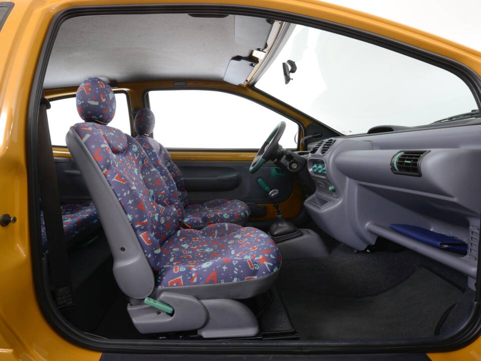 Immagine 21/30 di Renault Twingo (1993)