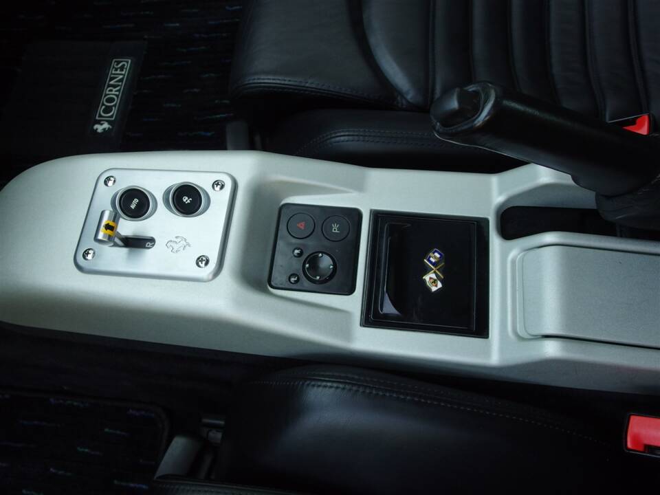 Afbeelding 55/99 van Ferrari 360 Modena (2000)