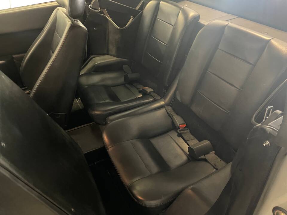 Immagine 19/20 di Ferrari Mondial T (1991)