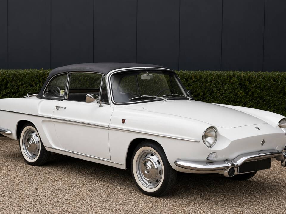 Image 1/6 of Renault Caravelle 1100 (1967)