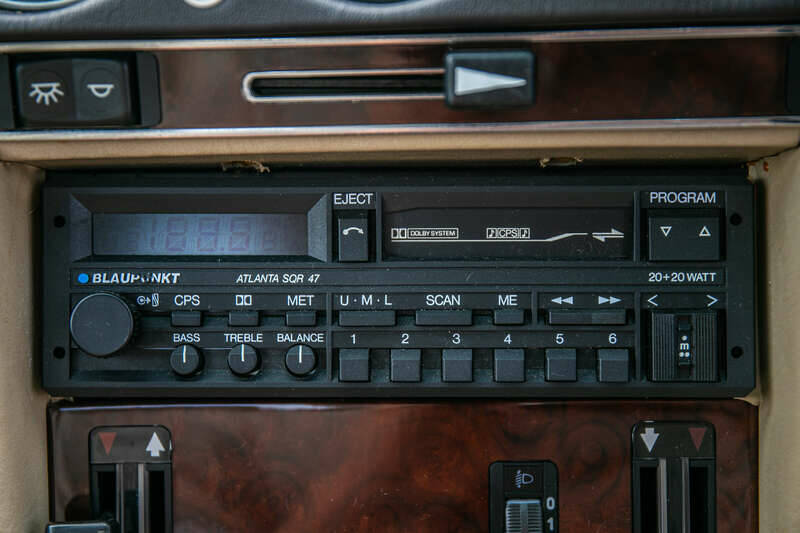 Afbeelding 17/50 van Mercedes-Benz 300 SL (1989)