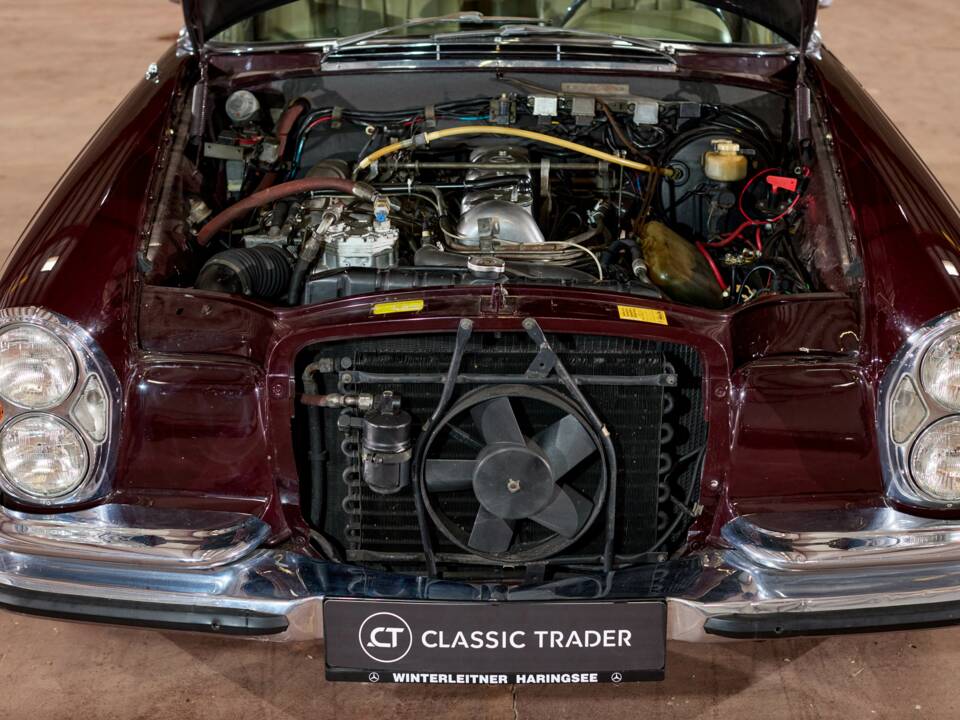 Bild 45/47 von Mercedes-Benz 280 SE (1970)
