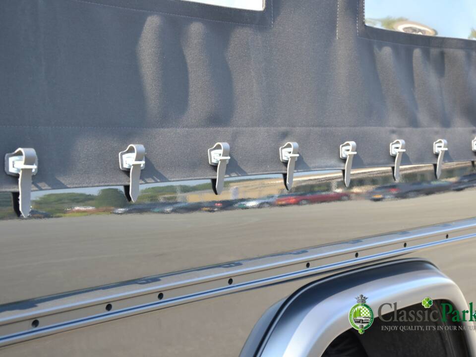 Immagine 41/49 di Mercedes-Benz 230 GE (lang) (1991)