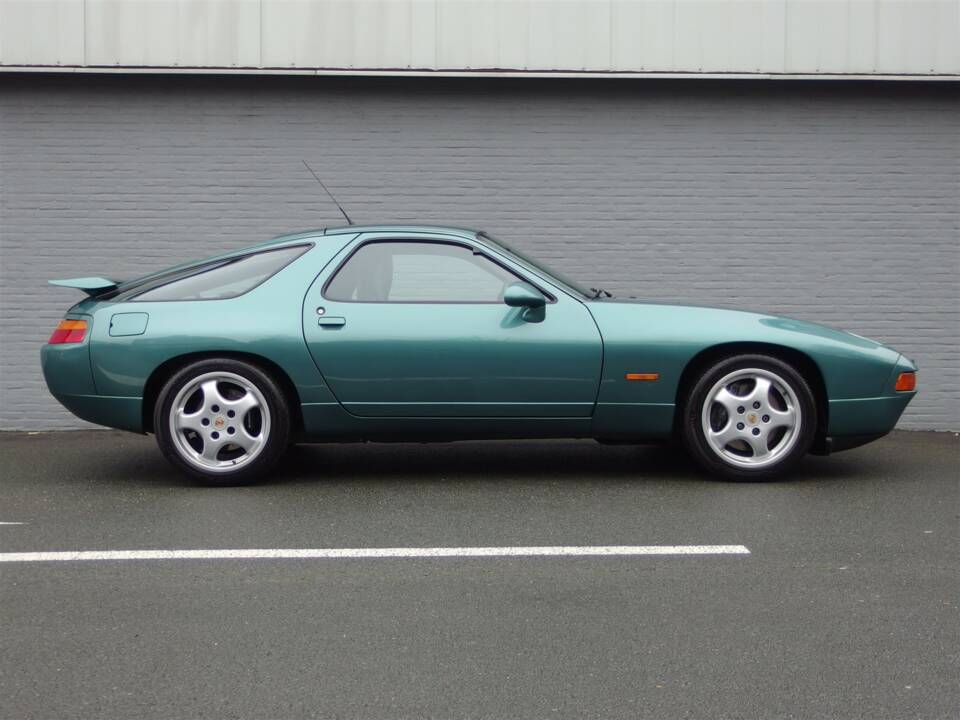 Bild 5/99 von Porsche 928 GTS (1992)