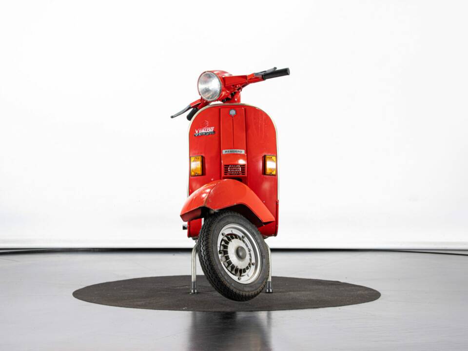 Image 7/43 de Piaggio Vespa PK 50 S (1982)