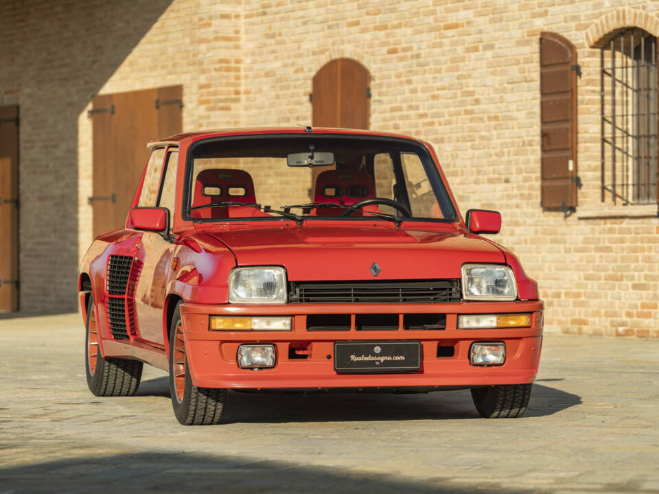 Imagen 5/41 de Renault R 25 V6 Turbo (1986)