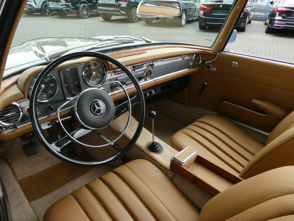 Afbeelding 9/23 van Mercedes-Benz 230 SL (1965)