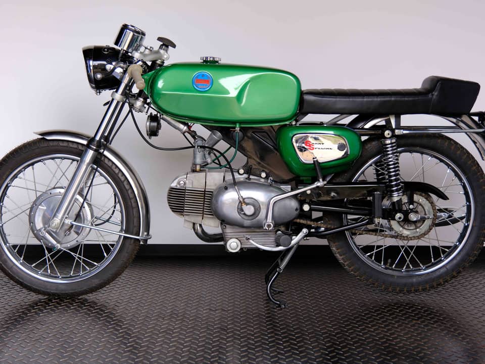 Image 27/57 of Benelli 125 Sport Special (1971)