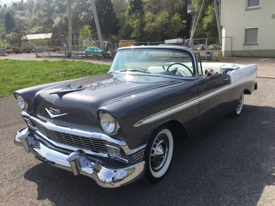 Image 1/20 of Chevrolet Bel Air Convertible (1956)