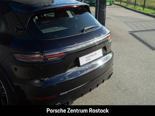 Obraz 26/29 pojazdu Porsche Cayenne E-Hybrid (2022)
