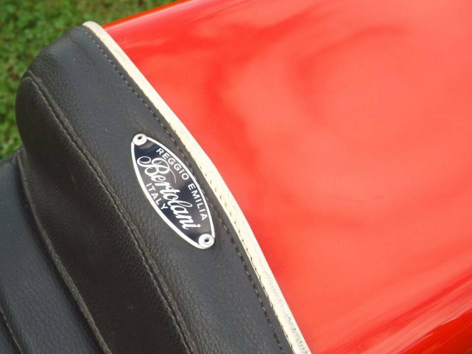 Image 28/50 de MV Agusta 350 S (1972)