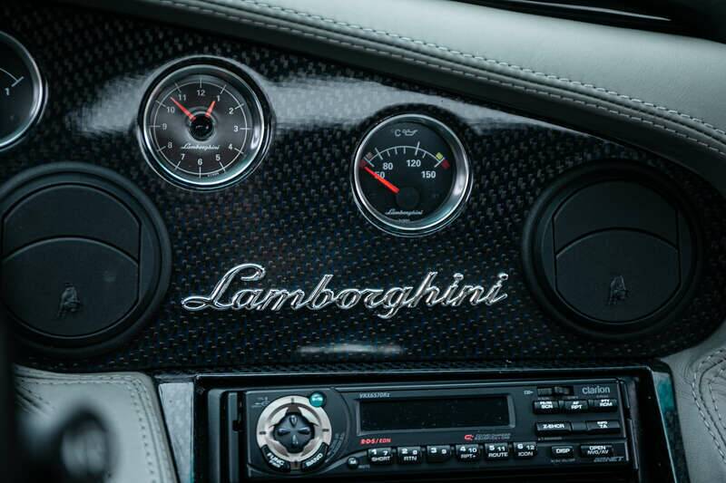 Image 18/43 of Lamborghini Diablo VT 6.0 (2000)