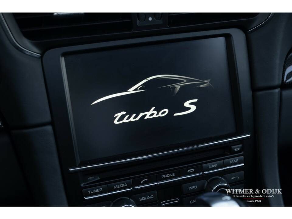 Image 20/34 of Porsche 911 Turbo S (2015)