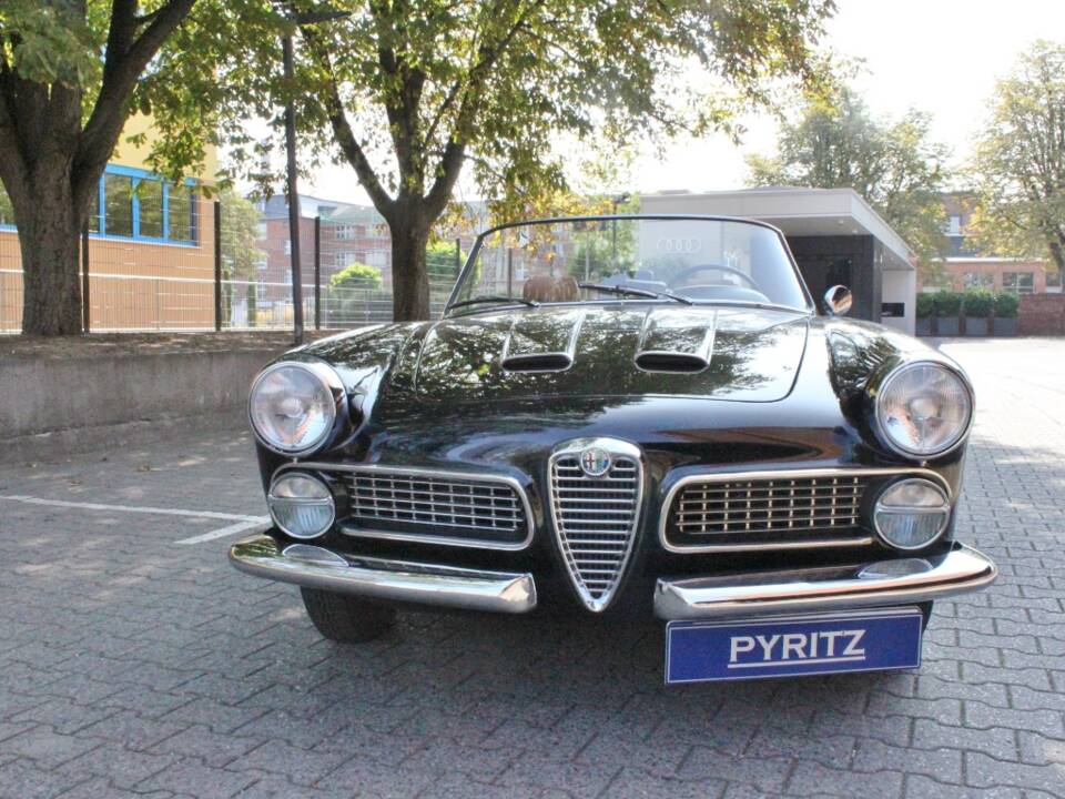 Imagen 5/20 de Alfa Romeo 2000 Spider (1960)