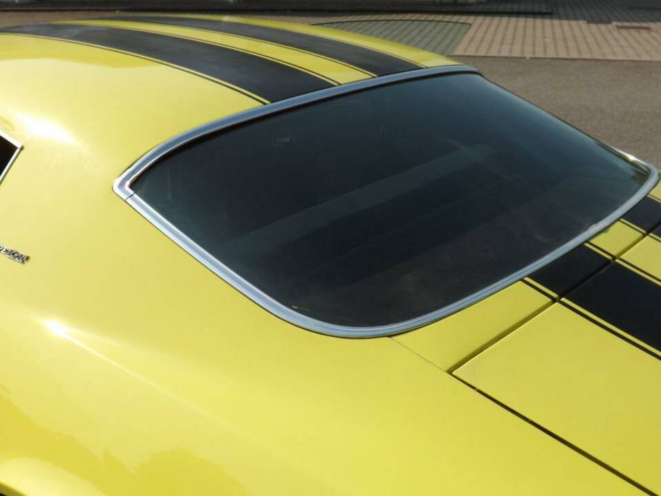Image 46/50 of Chevrolet Camaro IROC-Z 350 (1974)