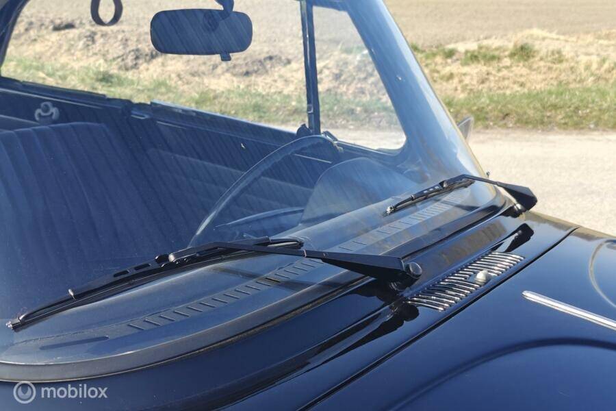 Image 12/35 de Volkswagen Coccinelle 1303 (1972)