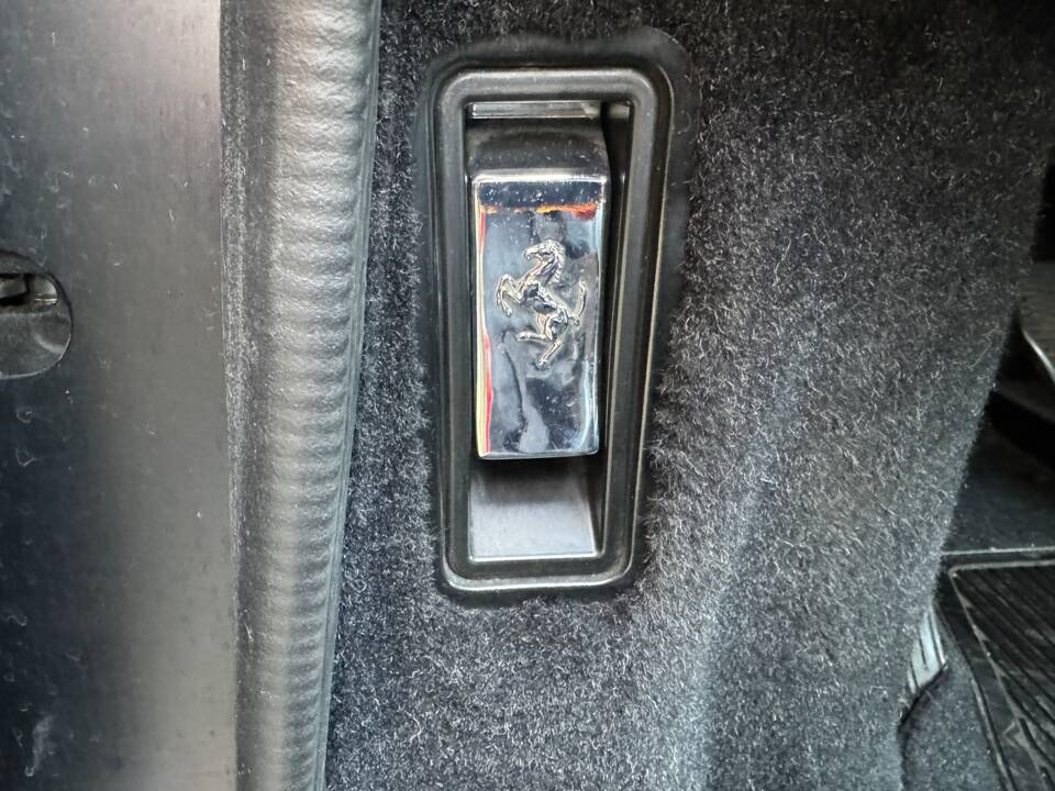 Immagine 61/100 di Ferrari 208 GTS Turbo (1989)