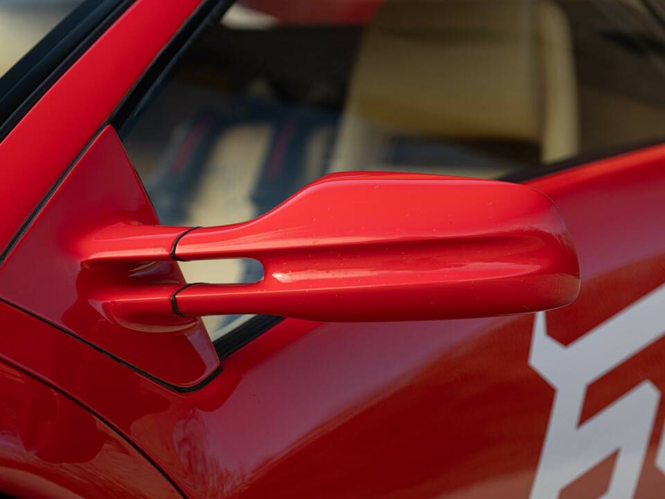 Image 27/50 of Lamborghini Diablo VT (1993)