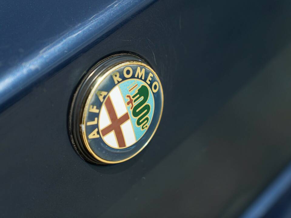 Bild 13/50 von Alfa Romeo 156 2.5 V6 (2000)