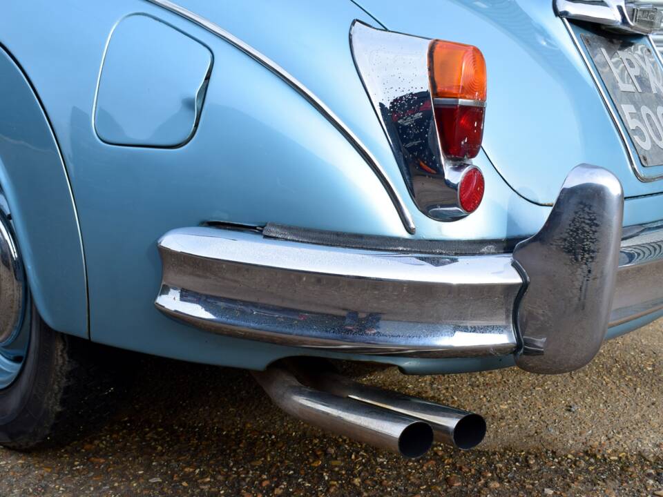 Immagine 11/21 di Jaguar Mk II 3.4 (1966)