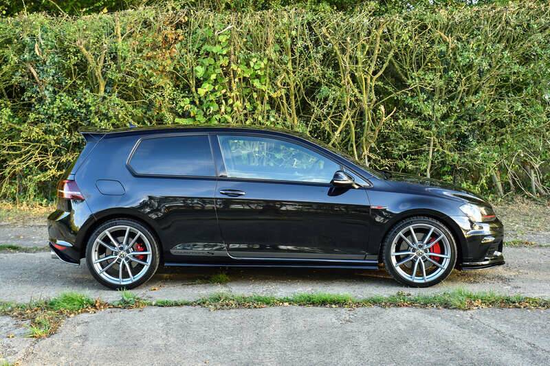 Bild 5/35 von Volkswagen Beetle 2.0 TSI (2017)