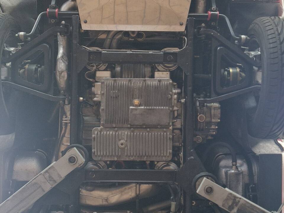 Image 63/82 of Ferrari 308 GTS Quattrovalvole (1983)