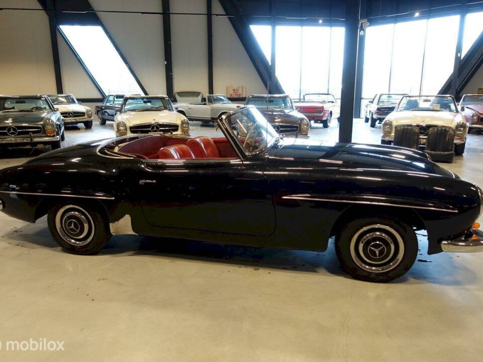 Immagine 2/11 di Mercedes-Benz 190 SL (1962)