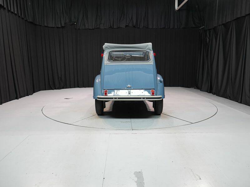 Image 5/15 de Citroën 2 CV (1964)