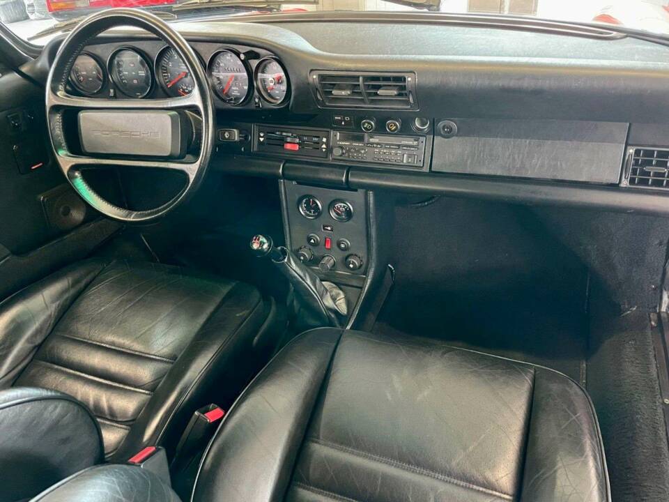 Image 15/20 of Porsche 911 Turbo 3.3 (1986)