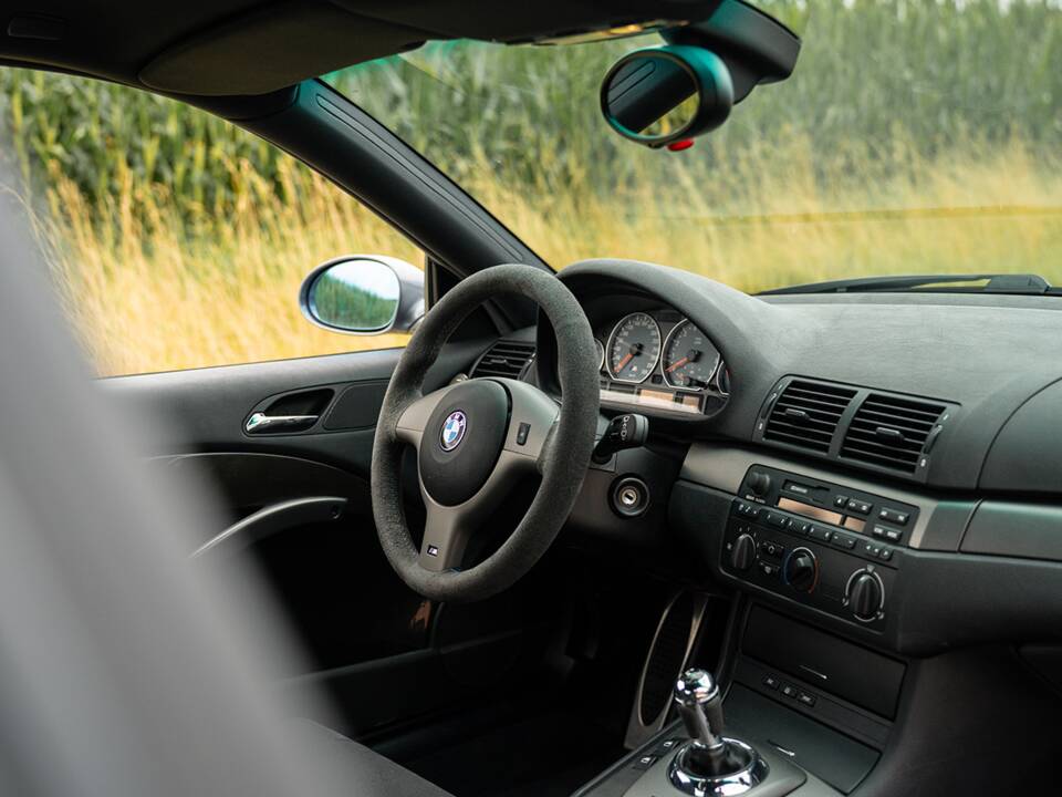 Image 25/42 of BMW M3 CSL (2003)