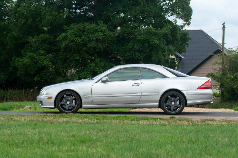 Imagen 12/50 de Mercedes-Benz CL 600 (2003)