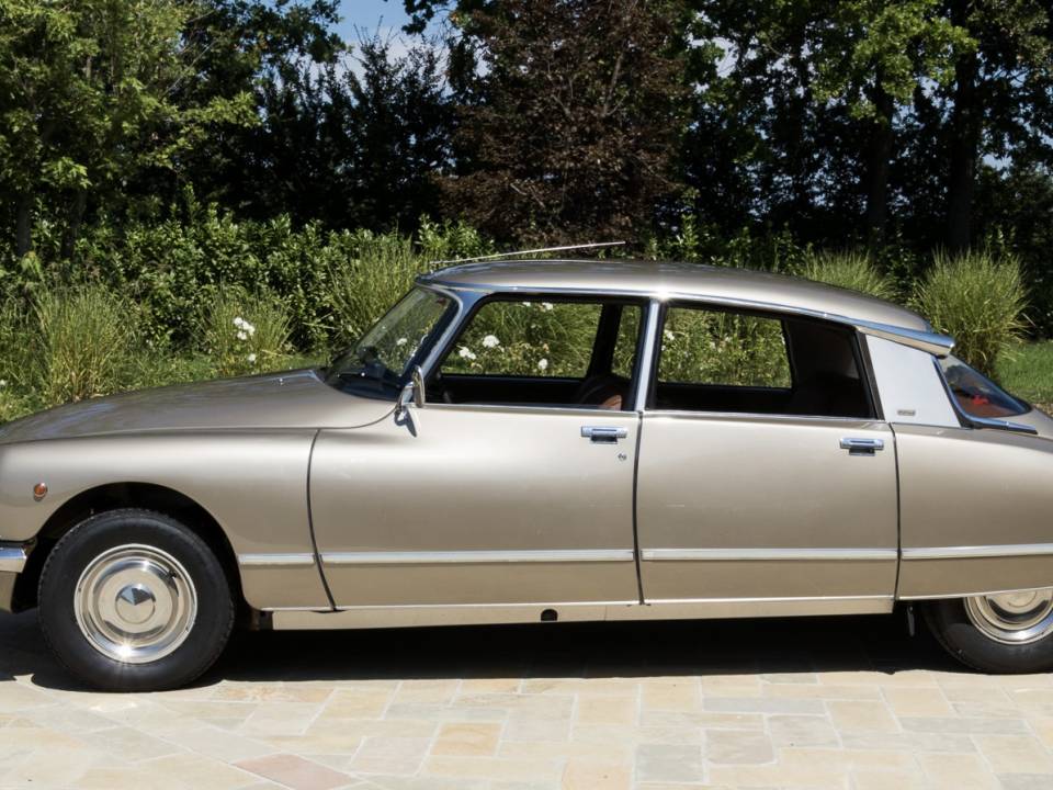 Immagine 1/16 di Citroën DS 23 Pallas IE (1973)