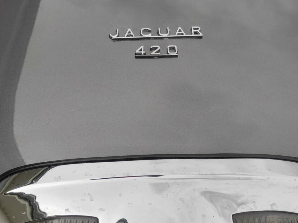 Image 11/15 of Jaguar 420 (1967)