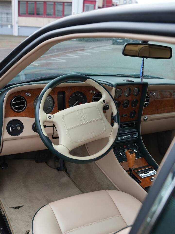 Bild 57/86 von Bentley Continental R (1997)