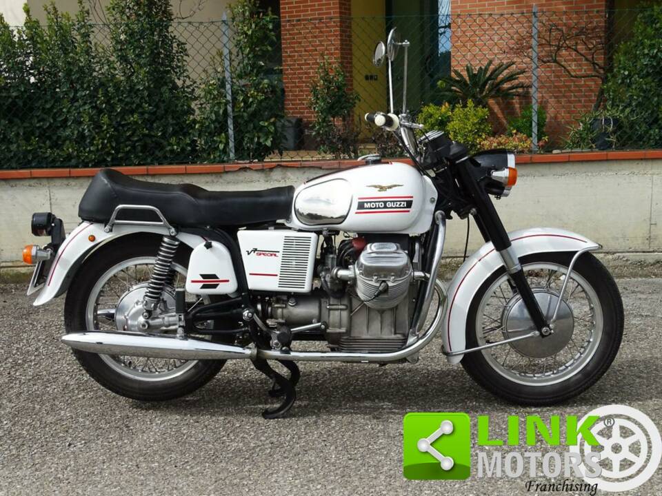 Bild 3/10 von Moto Guzzi DUMMY (1983)