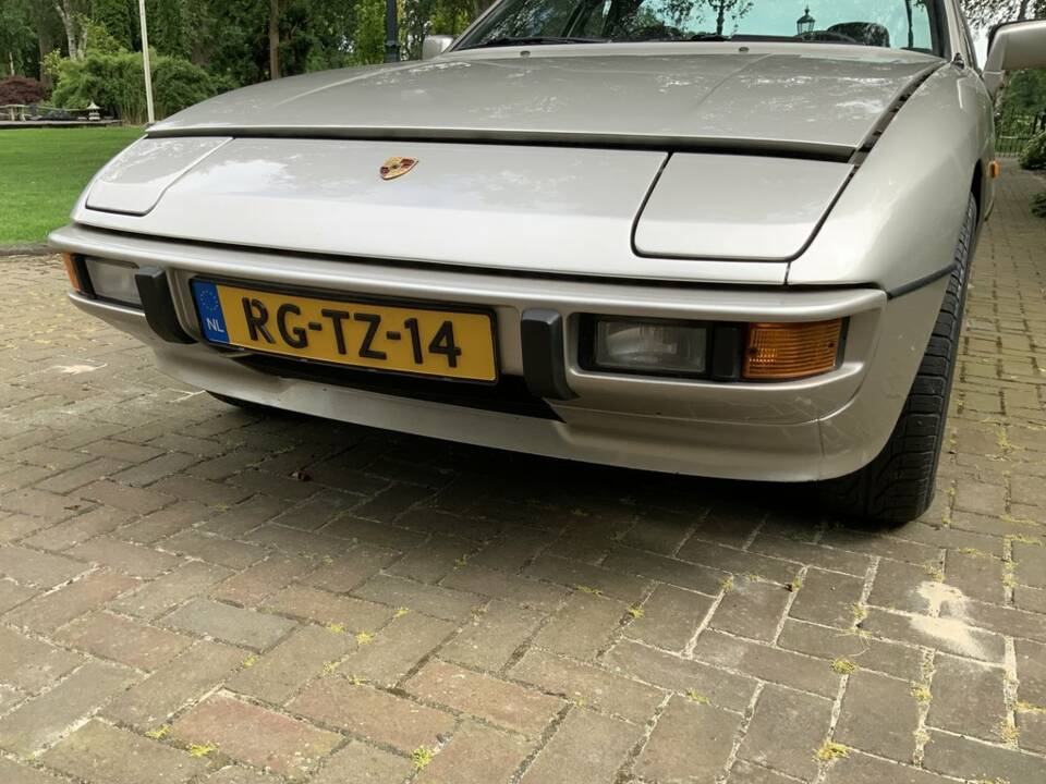 Image 3/8 of Porsche 924 S (1986)