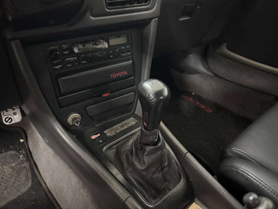 Bild 10/14 von Toyota Celica 2.0i 16V Turbo 4WD (1990)